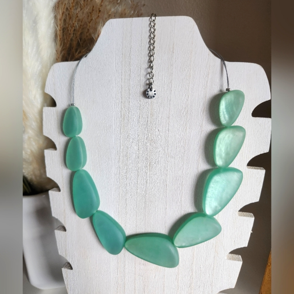 Costume Jewelry Necklace - Aqua